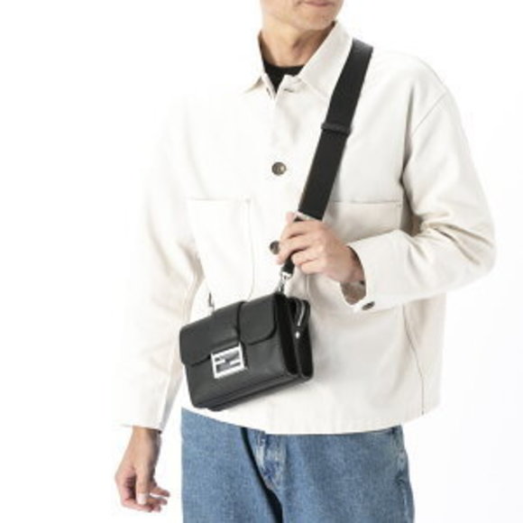FENDI Double Baguette Black Leather Shoulder Bag - Picture 1 of 9